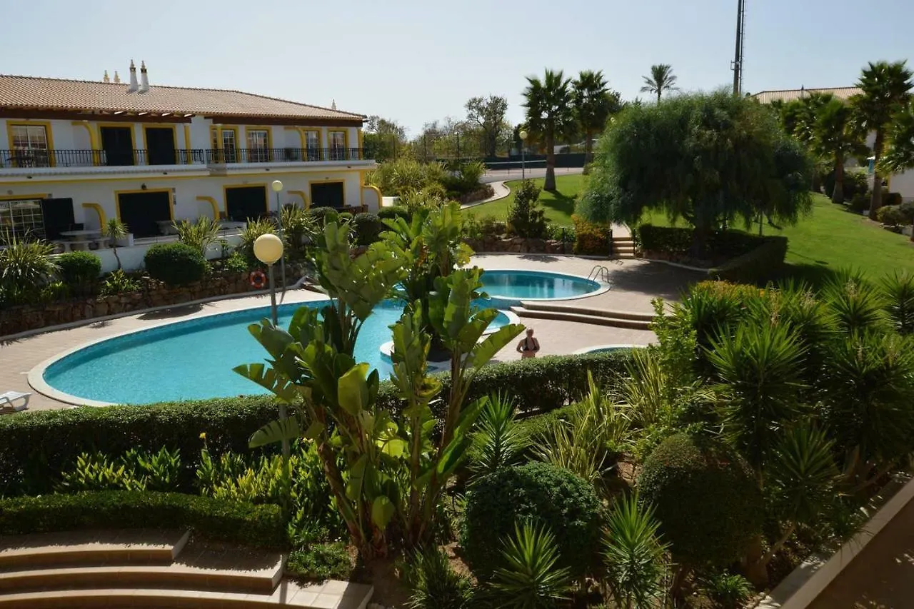 Holiday home Portugal, Guia, Town House In Manicured Gardens Villa Guia